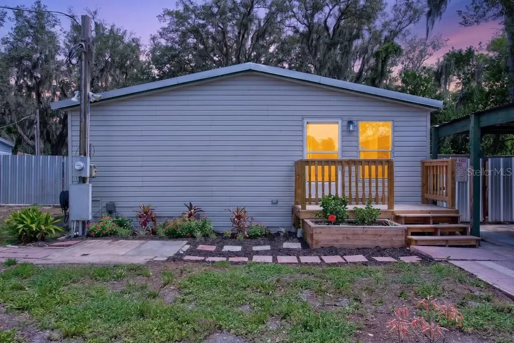 11711 Tucker Road Riverview FL 33569