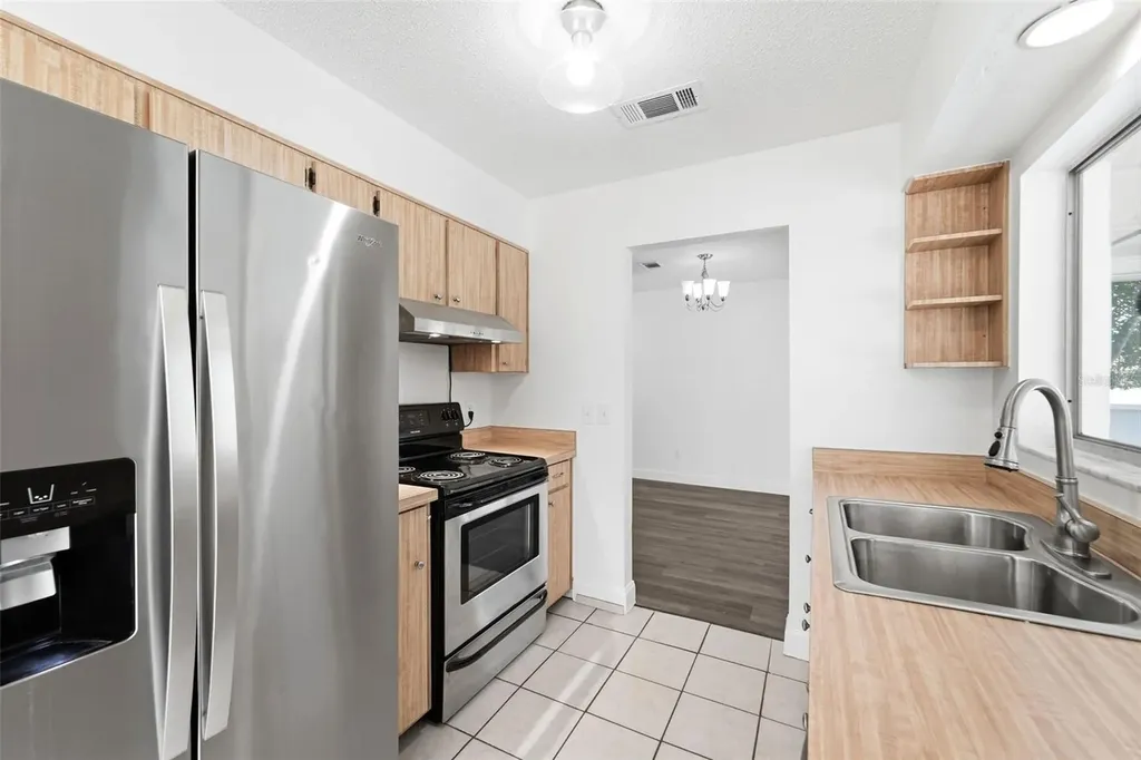 1360 N Old Mill Drive Deltona FL 32725
