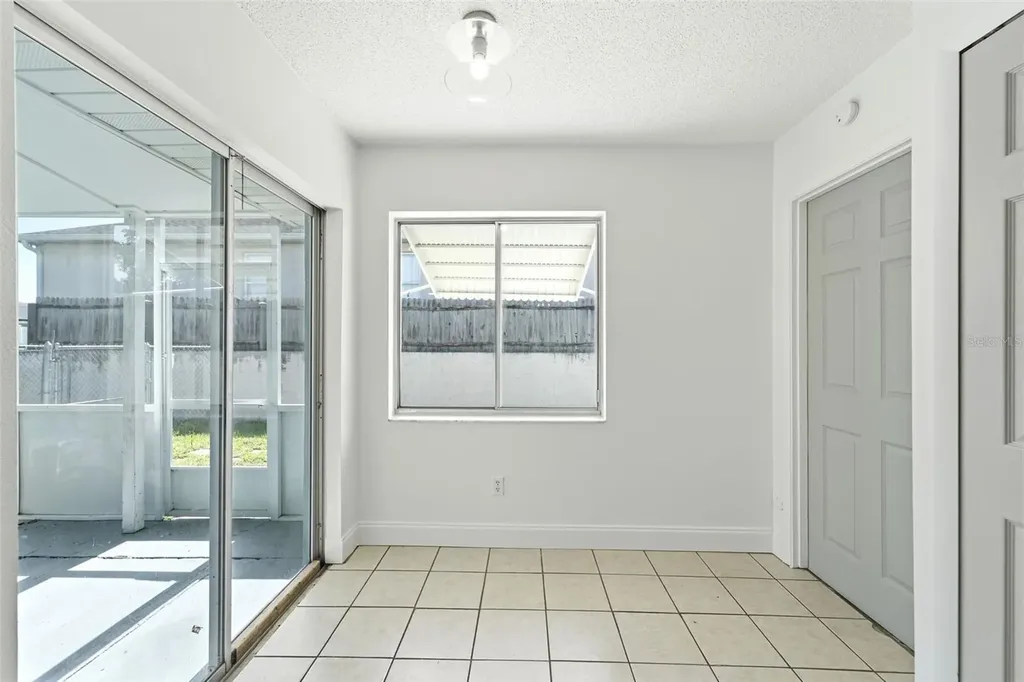 1360 N Old Mill Drive Deltona FL 32725