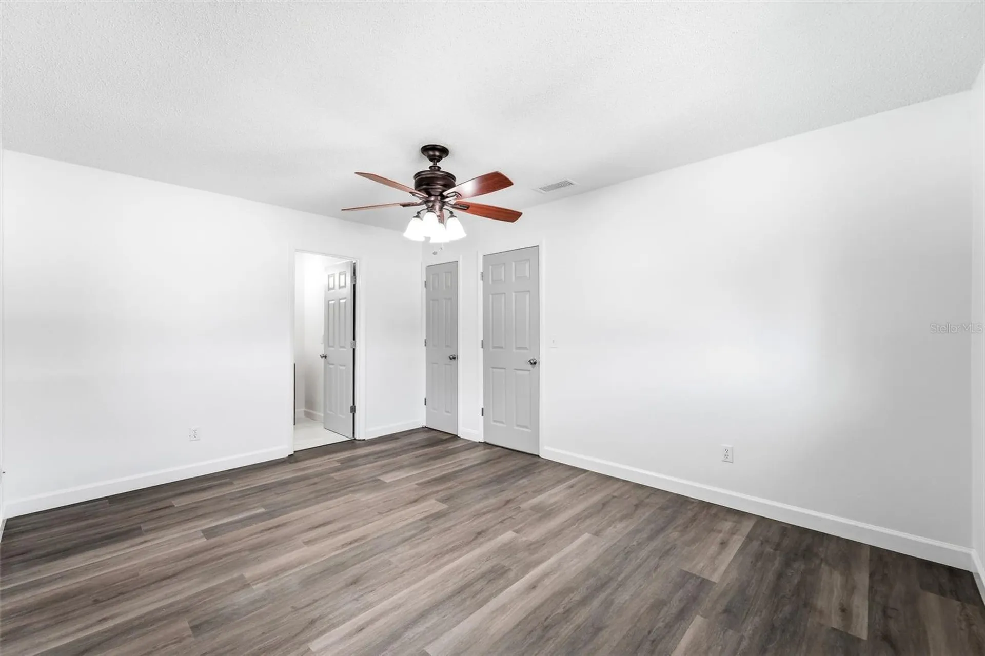 1360 N Old Mill Drive Deltona FL 32725