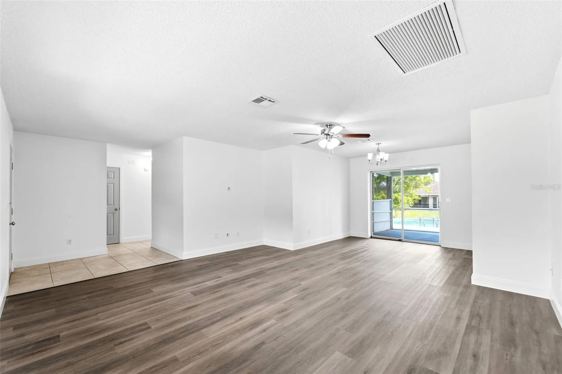 1360 N Old Mill Drive Deltona FL 32725