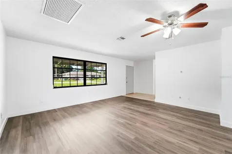 1360 N Old Mill Drive Deltona FL 32725
