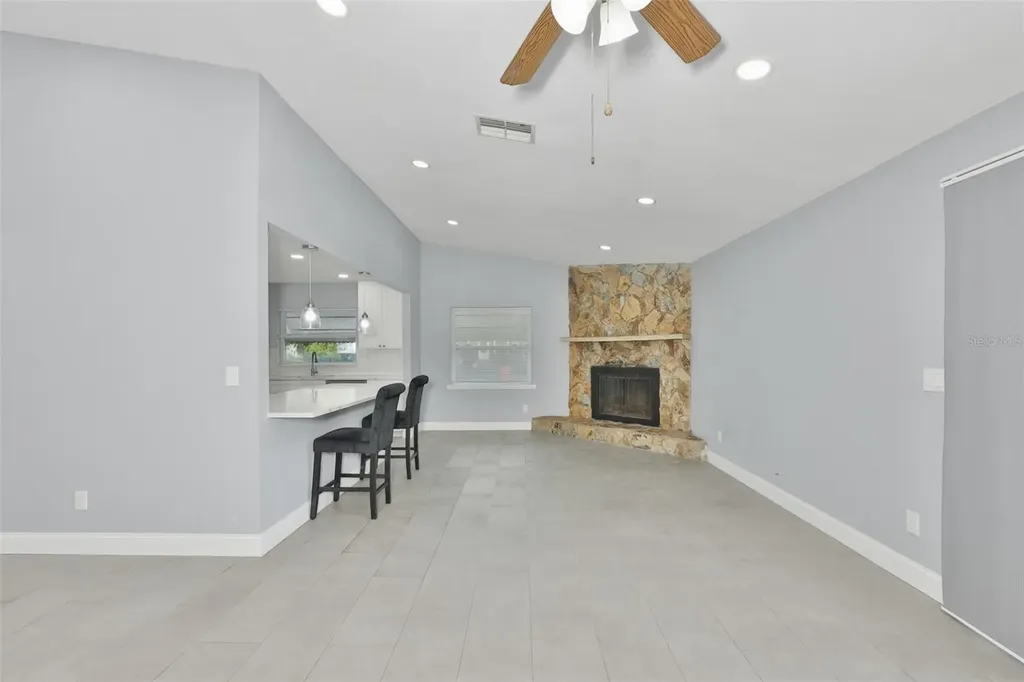 8433 Somerset Drive Largo FL 33773