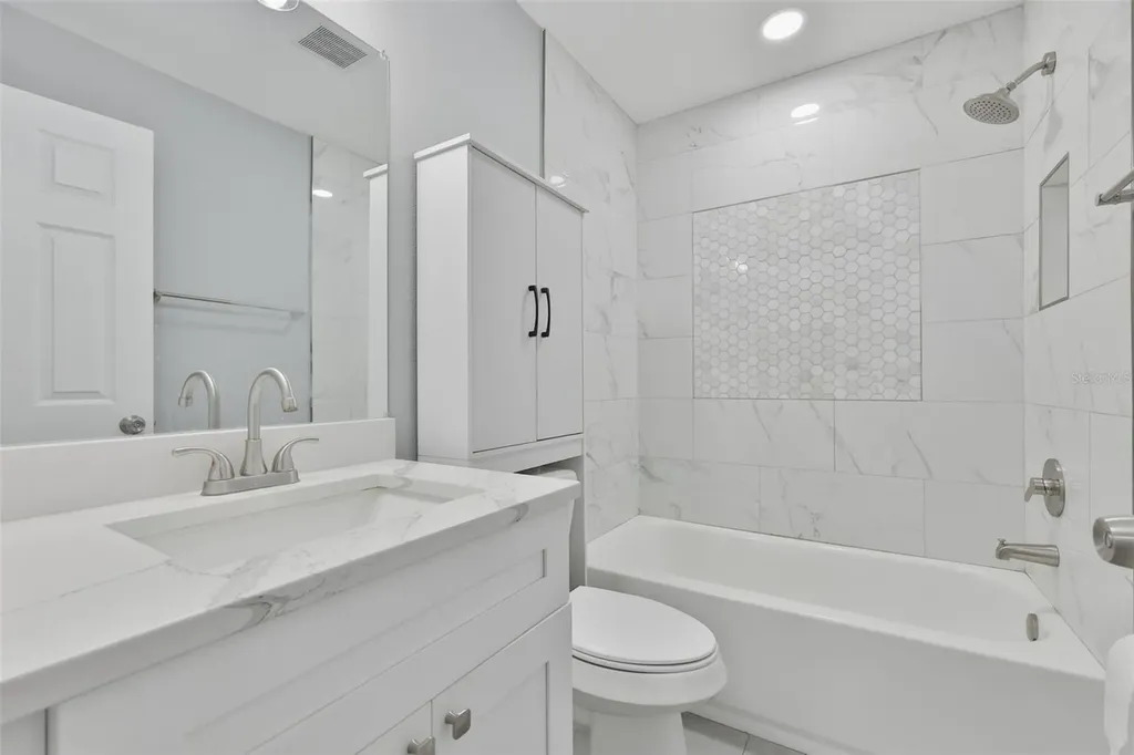 8433 Somerset Drive Largo FL 33773