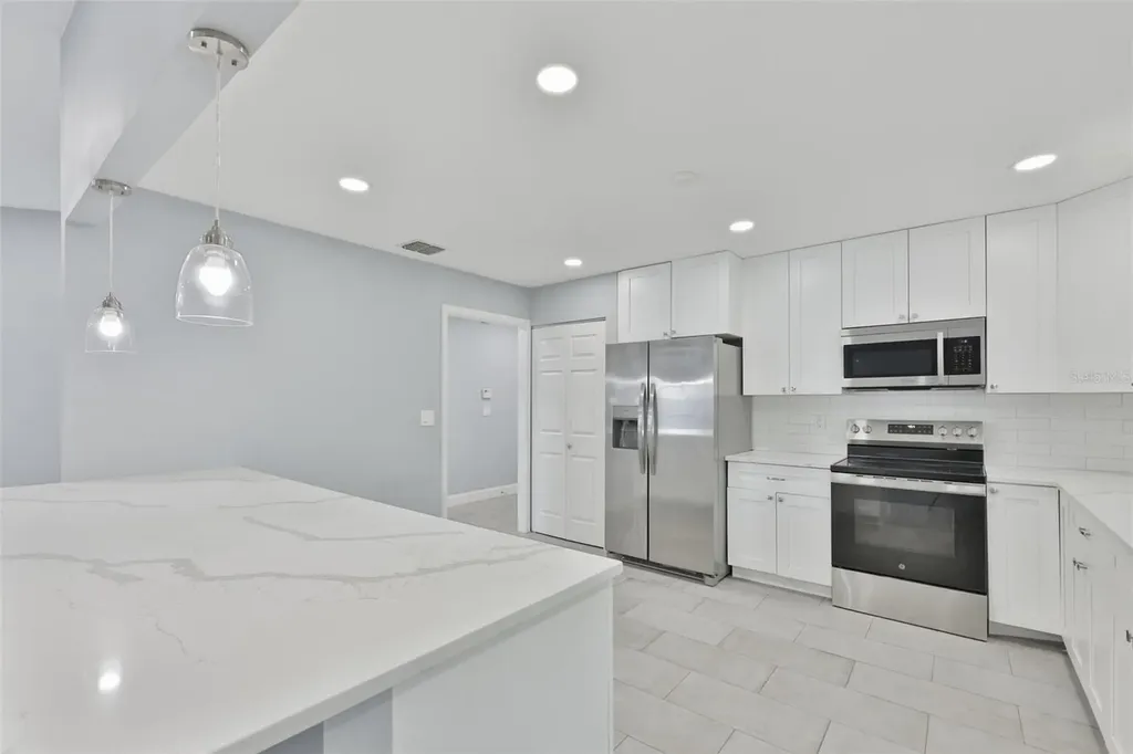 8433 Somerset Drive Largo FL 33773