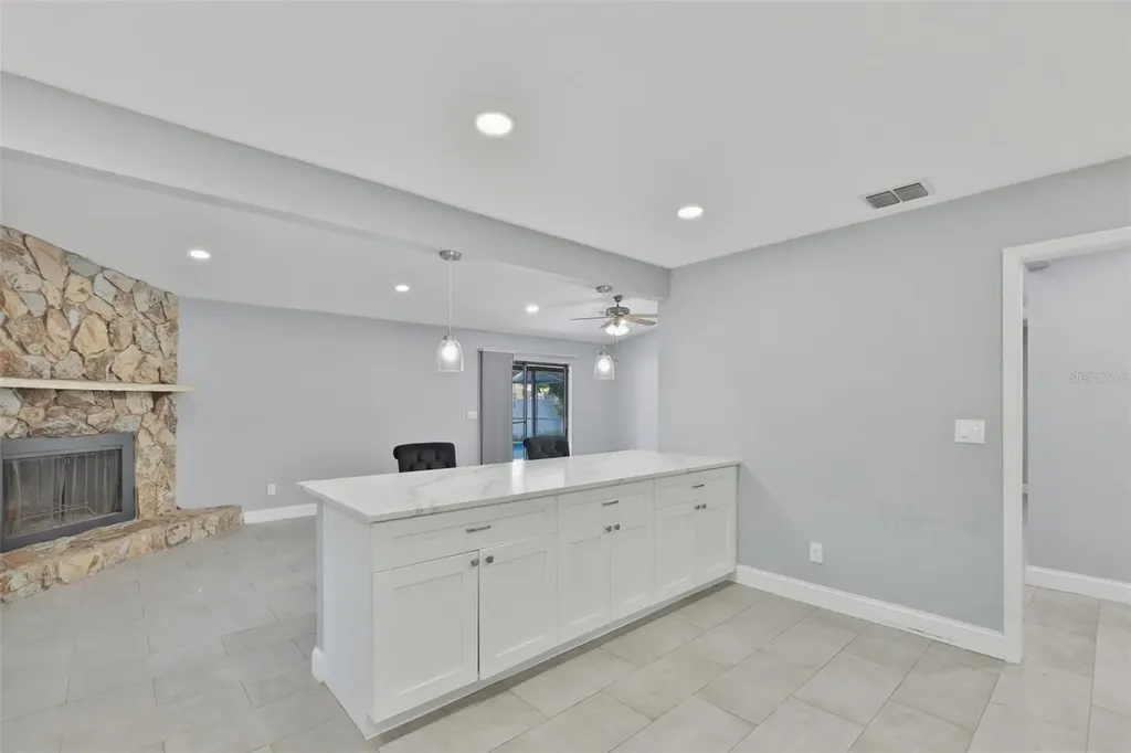 8433 Somerset Drive Largo FL 33773