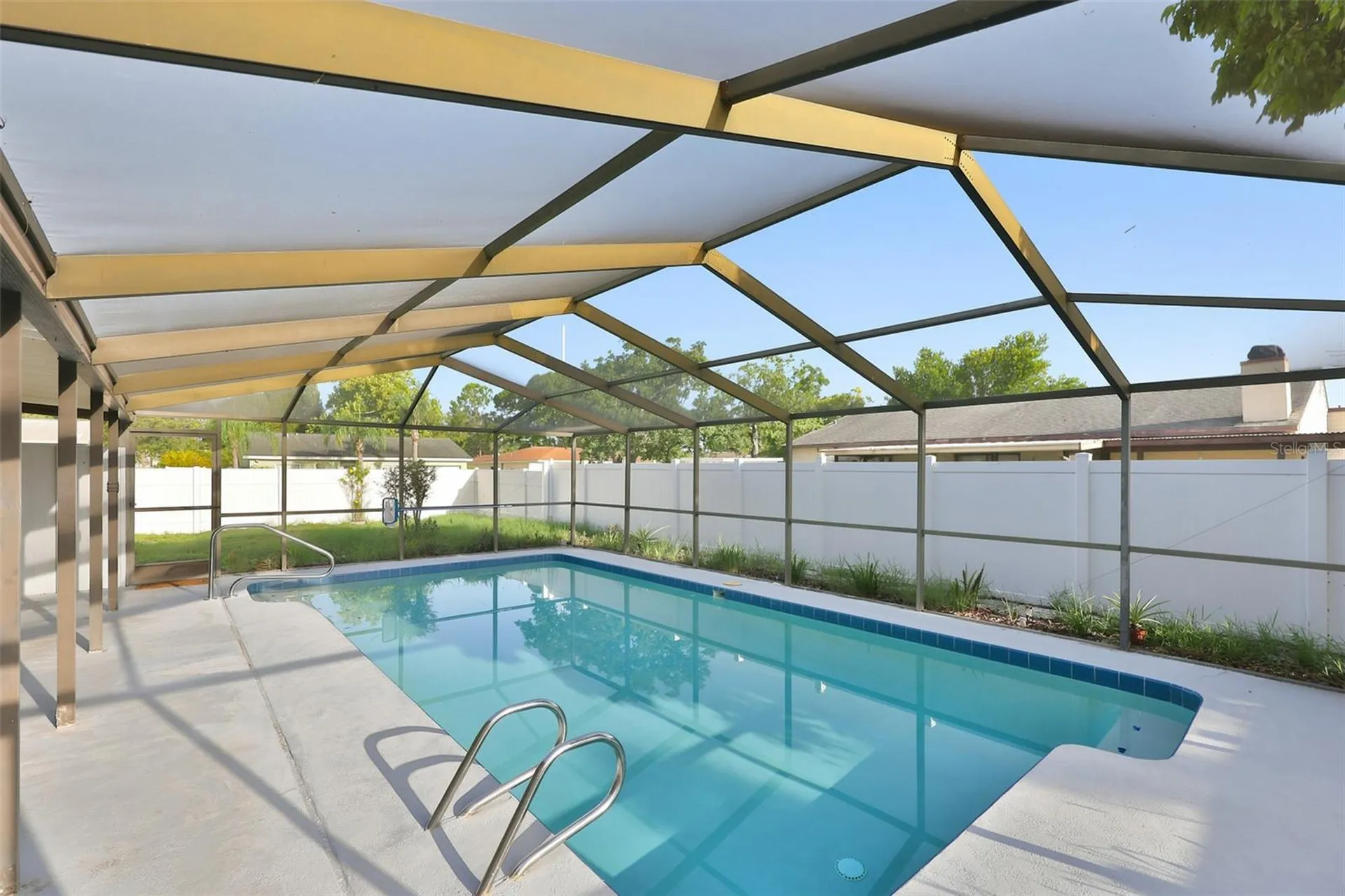 8433 Somerset Drive Largo FL 33773