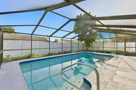 8433 Somerset Drive Largo FL 33773