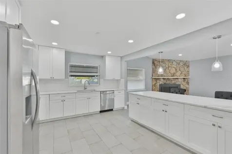 8433 Somerset Drive Largo FL 33773