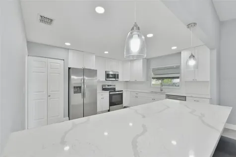 8433 Somerset Drive Largo FL 33773