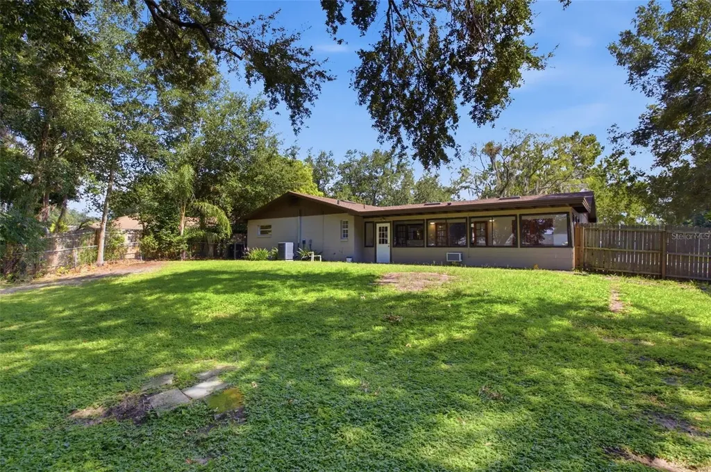 4811 Berrywood Drive Orlando FL 32812