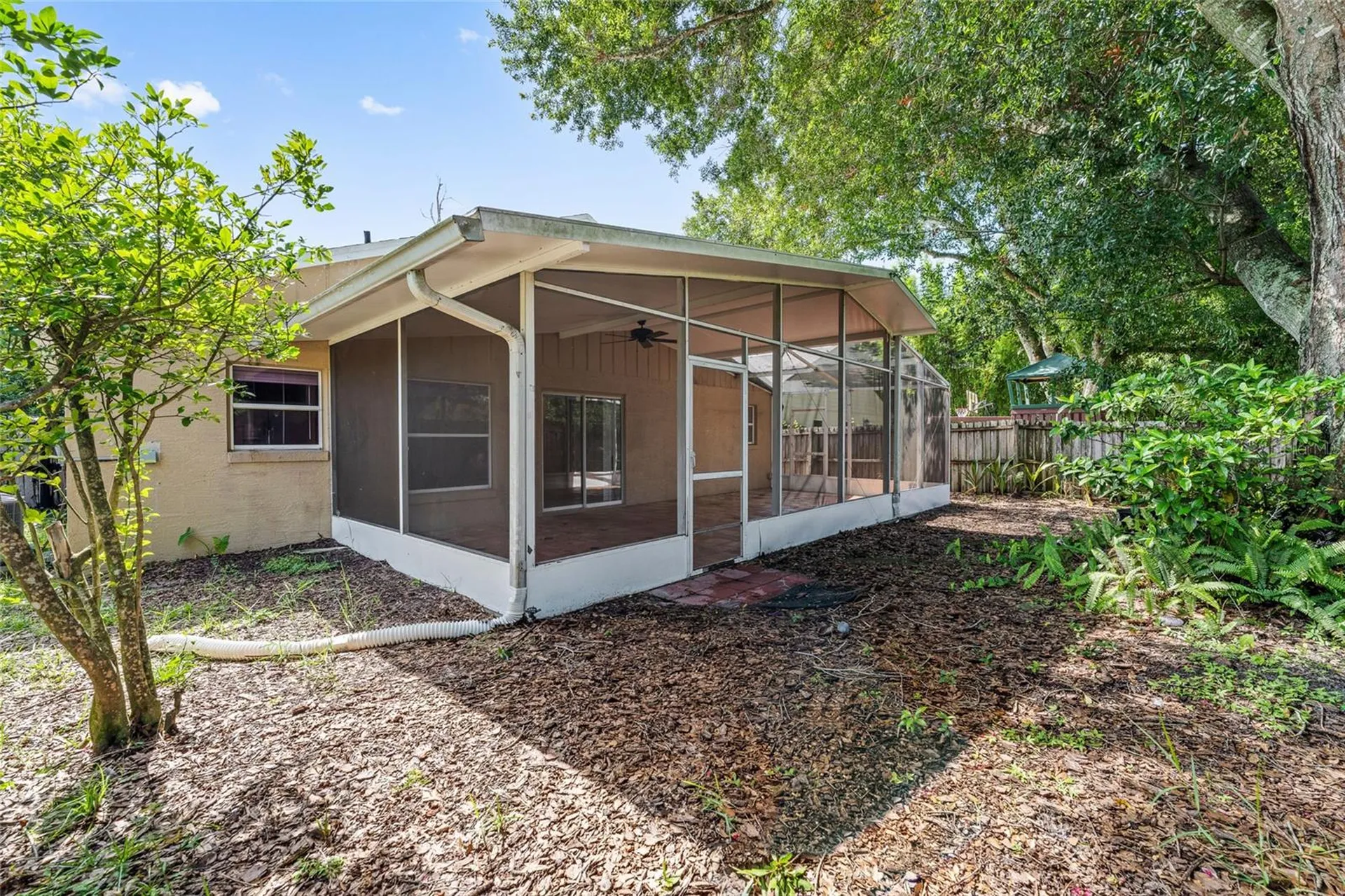 7909 Waldorf Court Orlando FL 32817