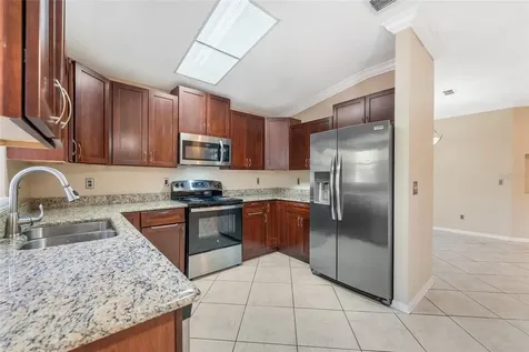 7909 Waldorf Court Orlando FL 32817