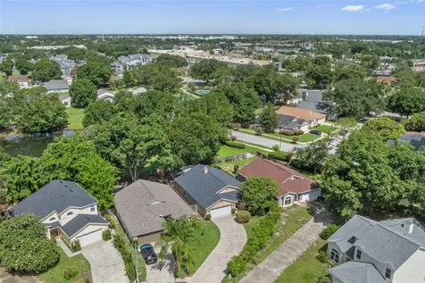 7909 Waldorf Court Orlando FL 32817