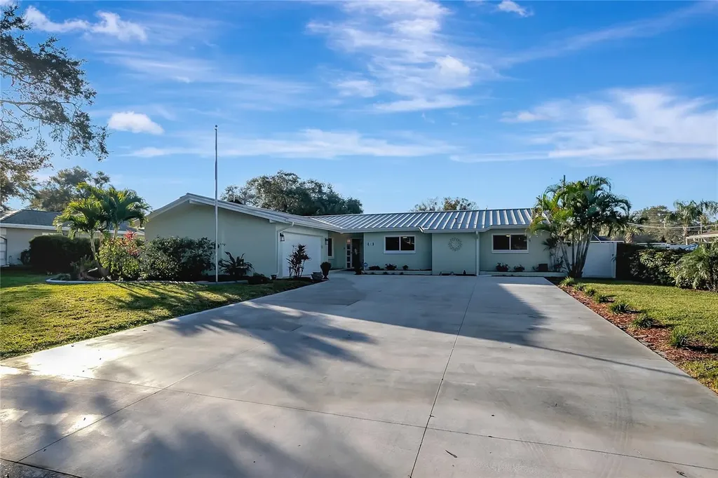 809 Jacaranda Drive Largo FL 33770
