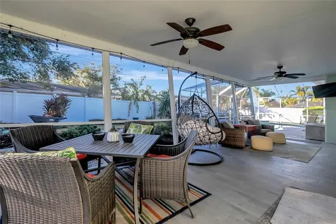 809 Jacaranda Drive Largo FL 33770