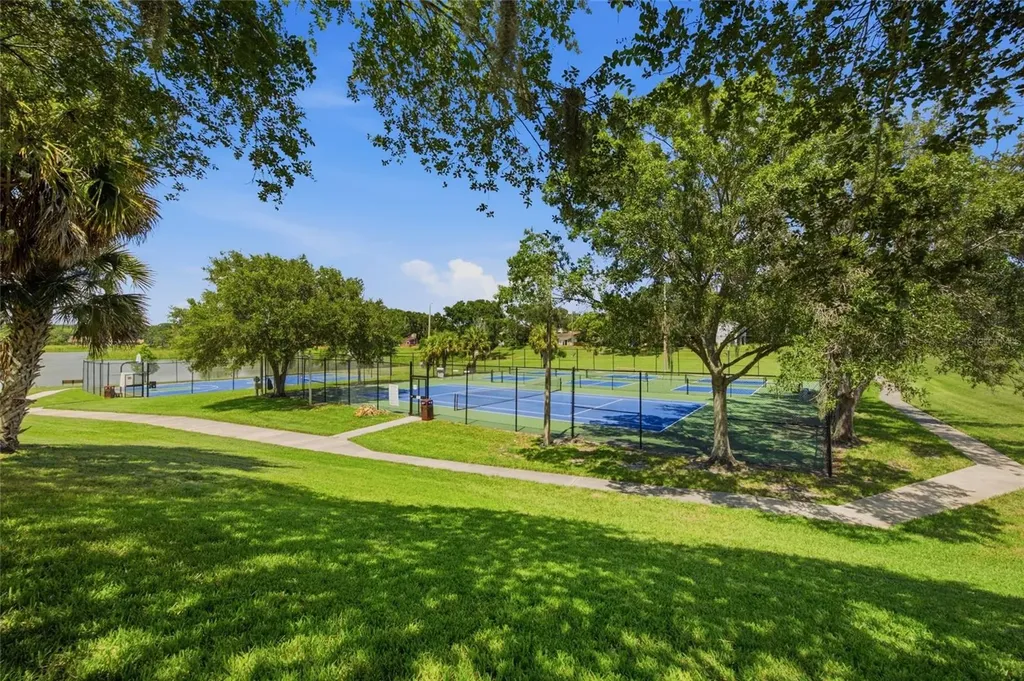 14713 Lake Forest Drive Lutz FL 33559