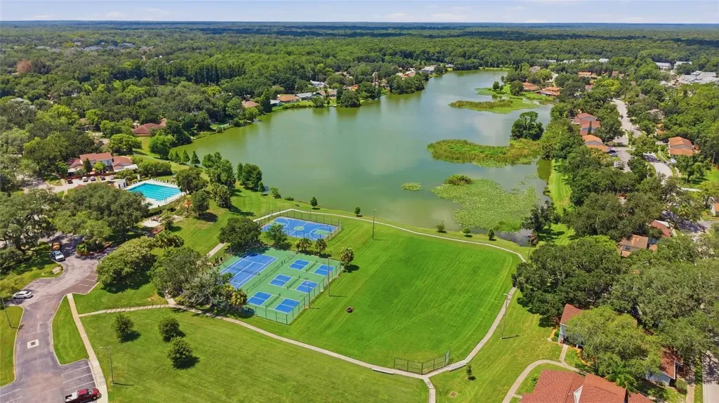14713 Lake Forest Drive Lutz FL 33559