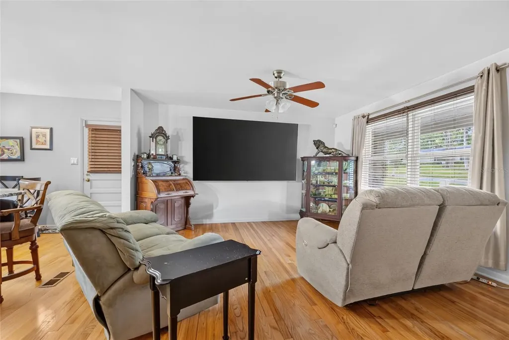 602 SE 19th Street Ocala FL 34471
