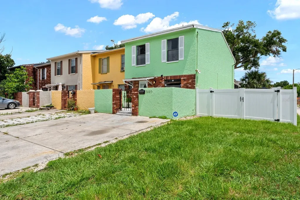 5220 Blane Drive Temple Terrace FL 33617