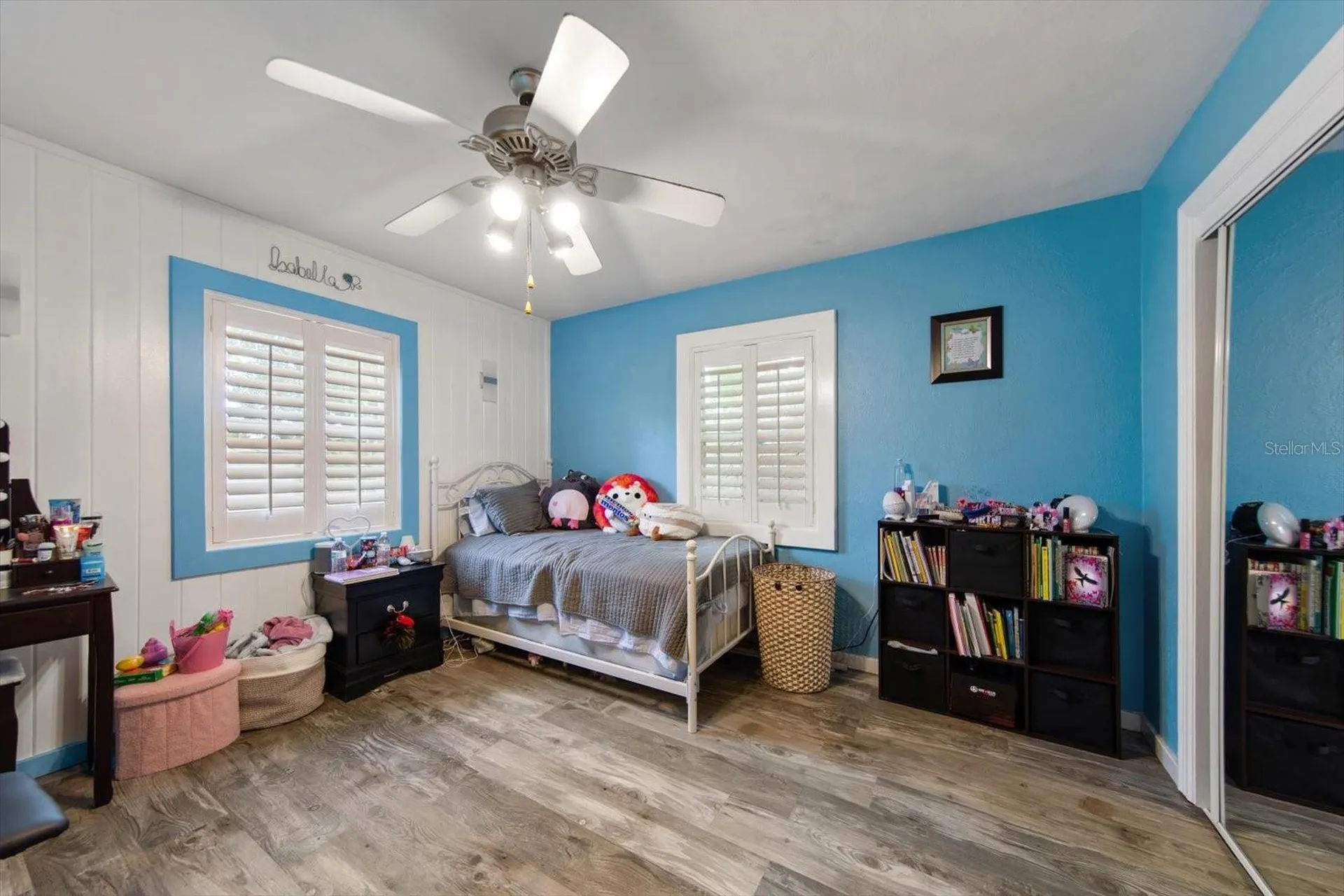 5015 20th Avenue N St Petersburg FL 33710