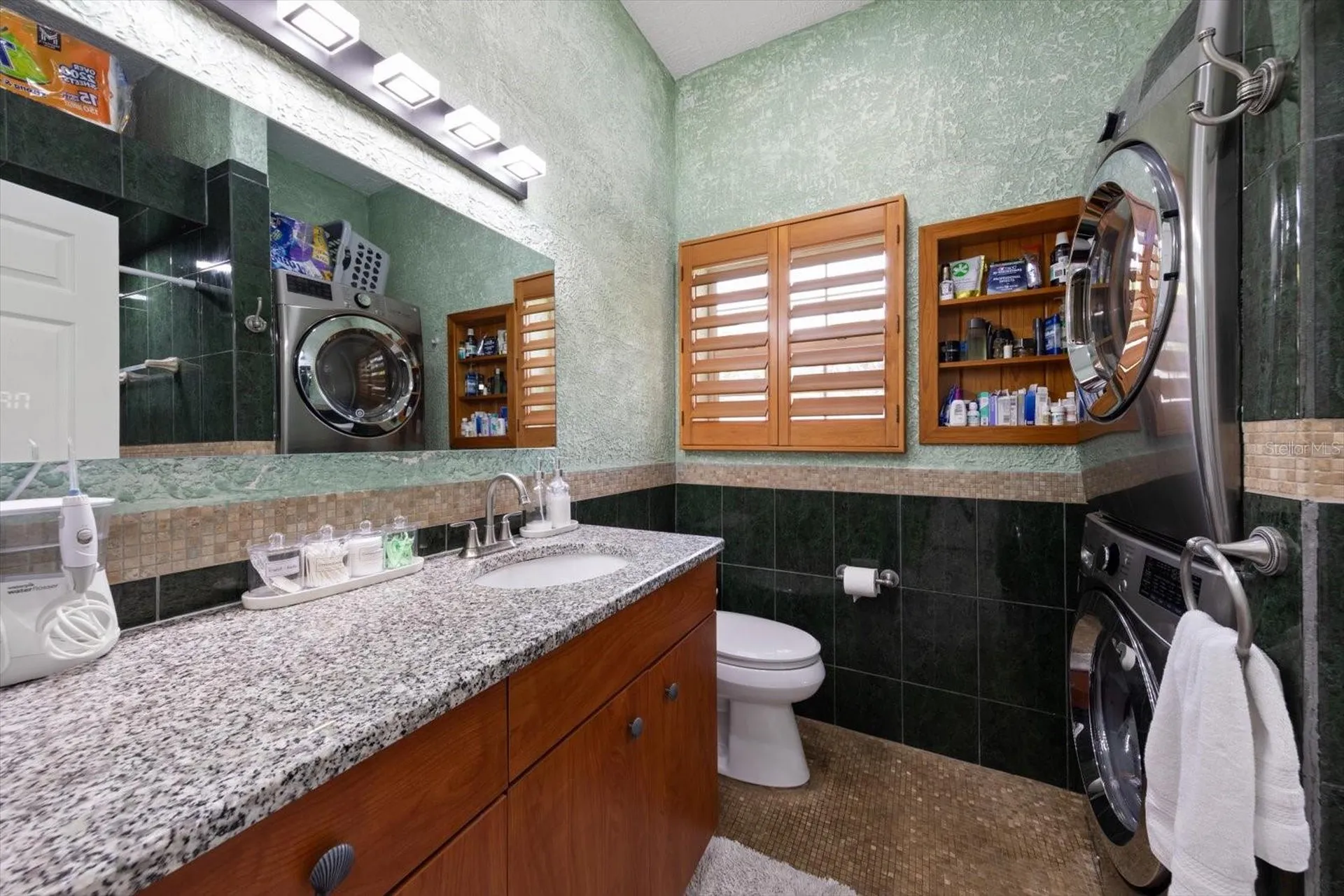 5015 20th Avenue N St Petersburg FL 33710