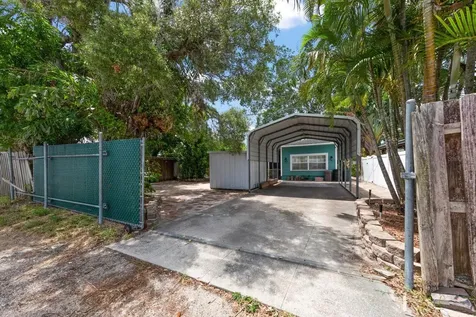 5015 20th Avenue N St Petersburg FL 33710