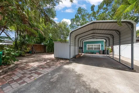 5015 20th Avenue N St Petersburg FL 33710