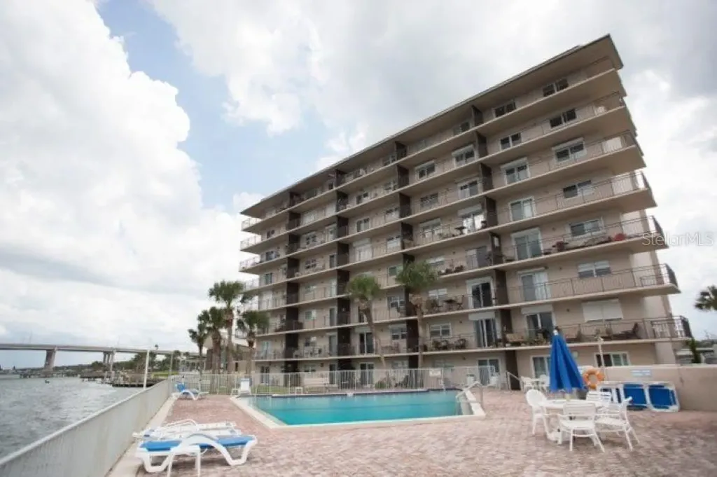 101 N Riverside Drive New Smyrna Beach FL 32168