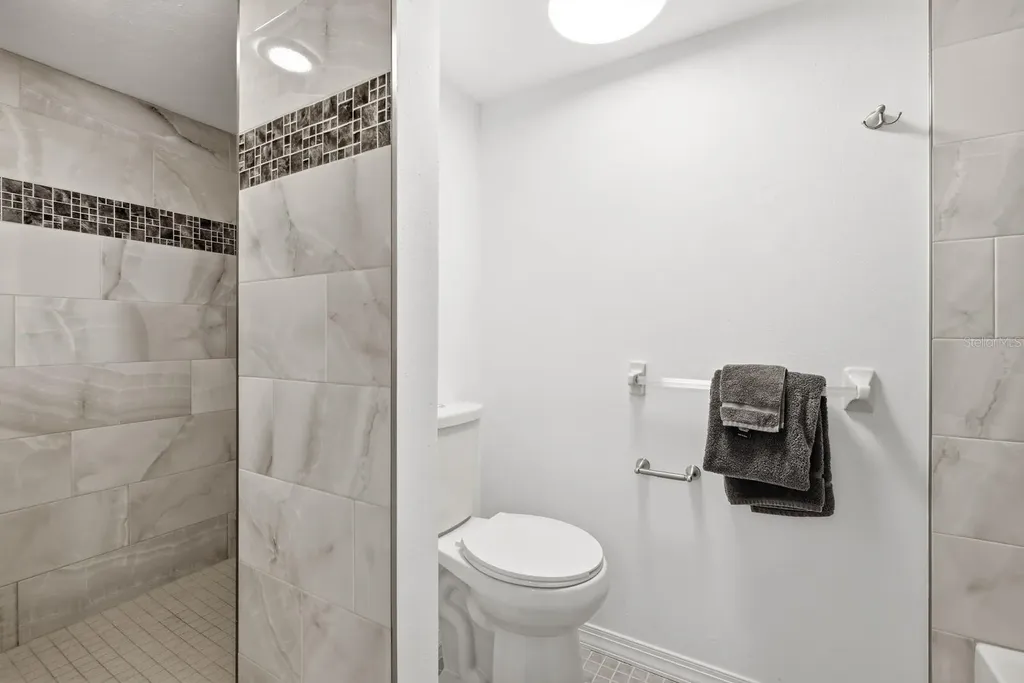 2453 Egret Boulevard Clearwater FL 33762