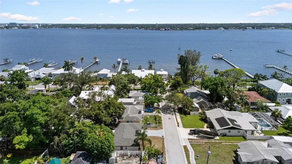 412 20th Avenue W Palmetto FL 34221