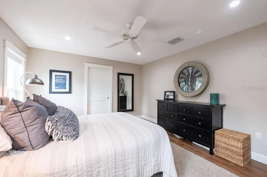 216 18th Street E Bradenton FL 34208