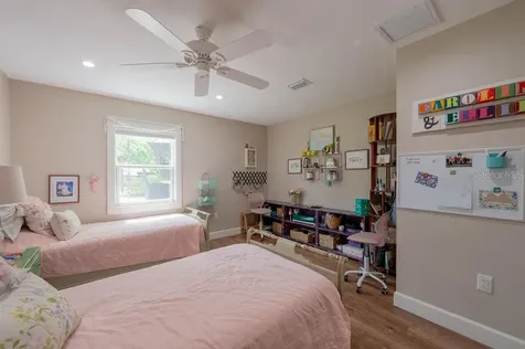 216 18th Street E Bradenton FL 34208
