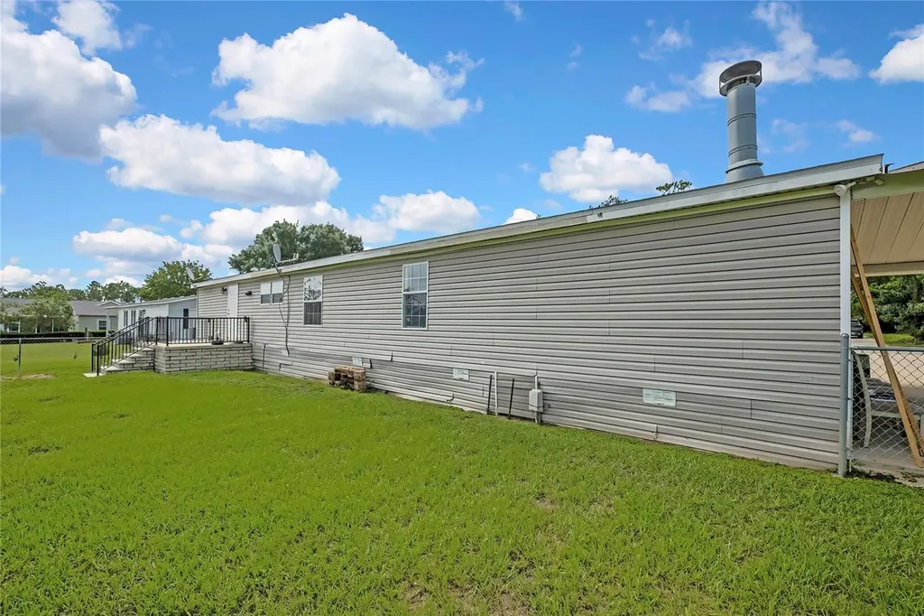 36125 White Fir Way Dade City FL 33525
