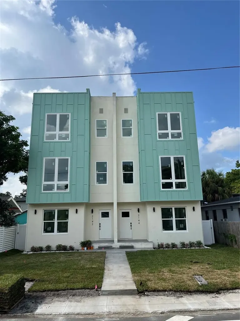 2142 5th Avenue N St Petersburg FL 33713