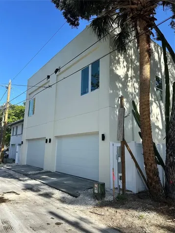 2142 5th Avenue N St Petersburg FL 33713