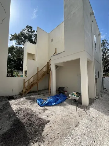 2142 5th Avenue N St Petersburg FL 33713
