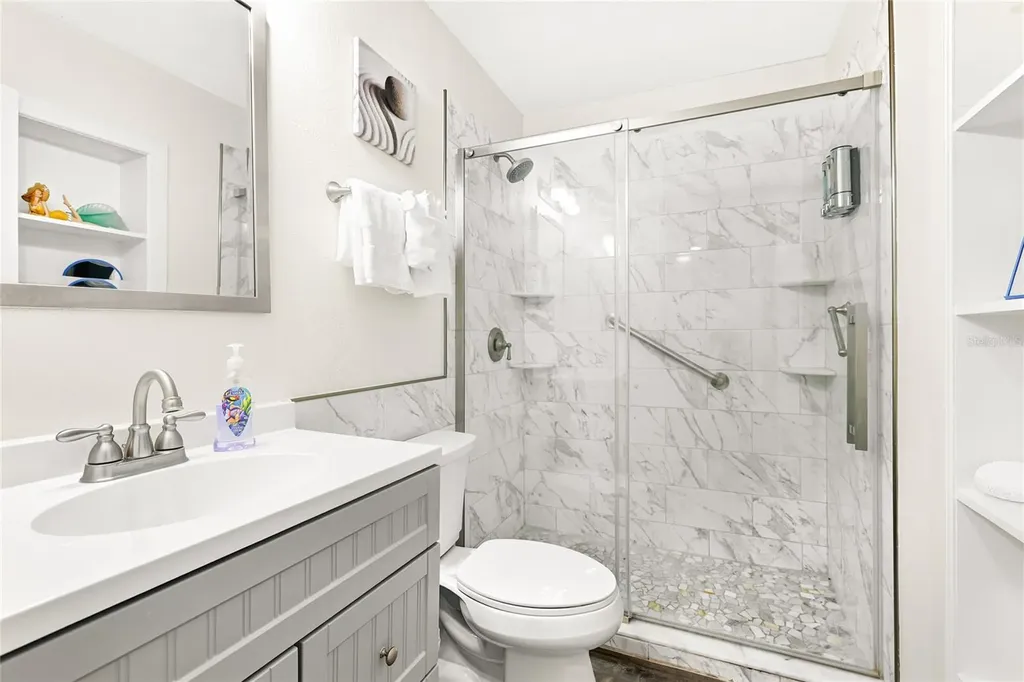 423 47 Street NW Bradenton FL 34209