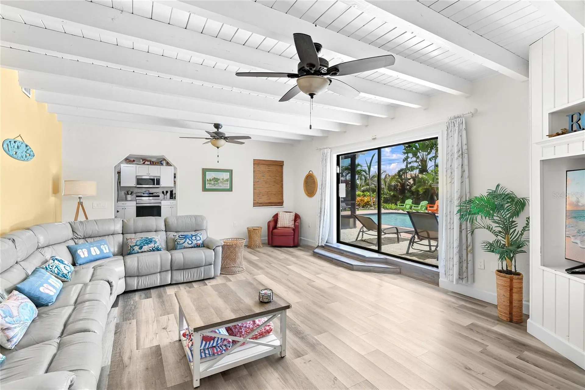 423 47 Street NW Bradenton FL 34209