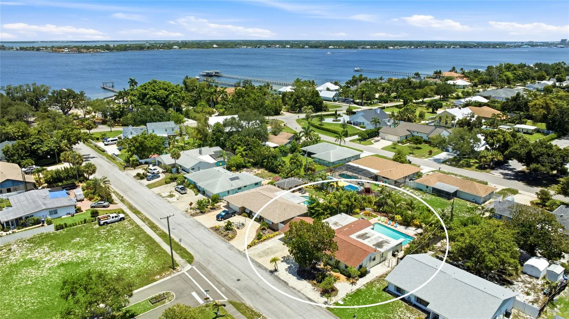 423 47 Street NW Bradenton FL 34209