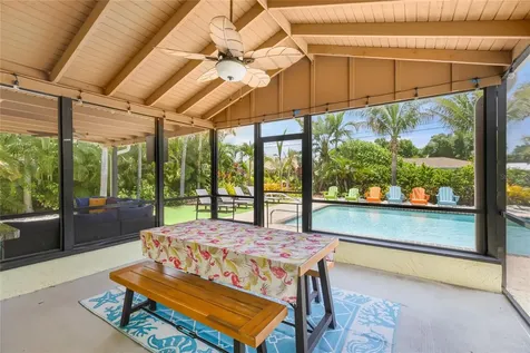 423 47 Street NW Bradenton FL 34209