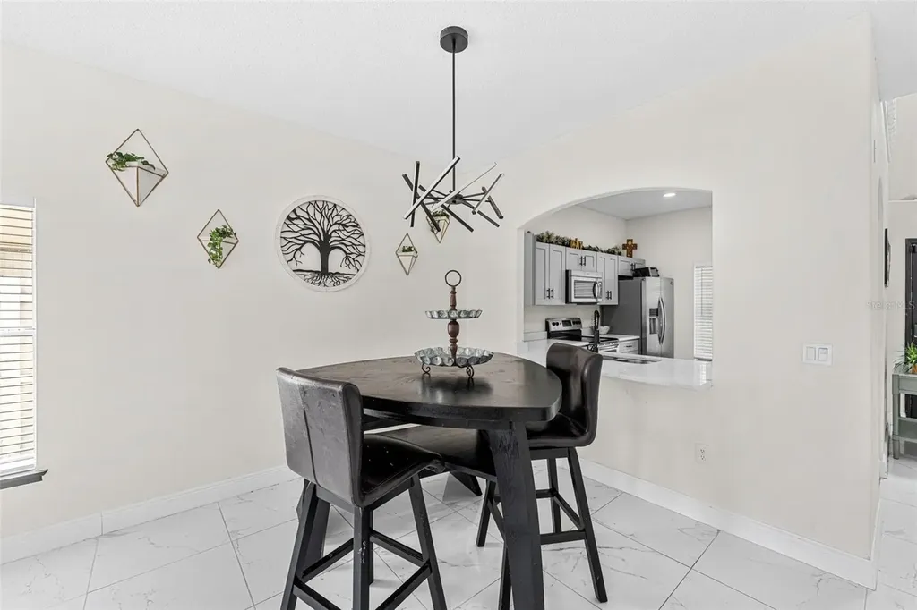 1304 Timberbend Circle Orlando FL 32824