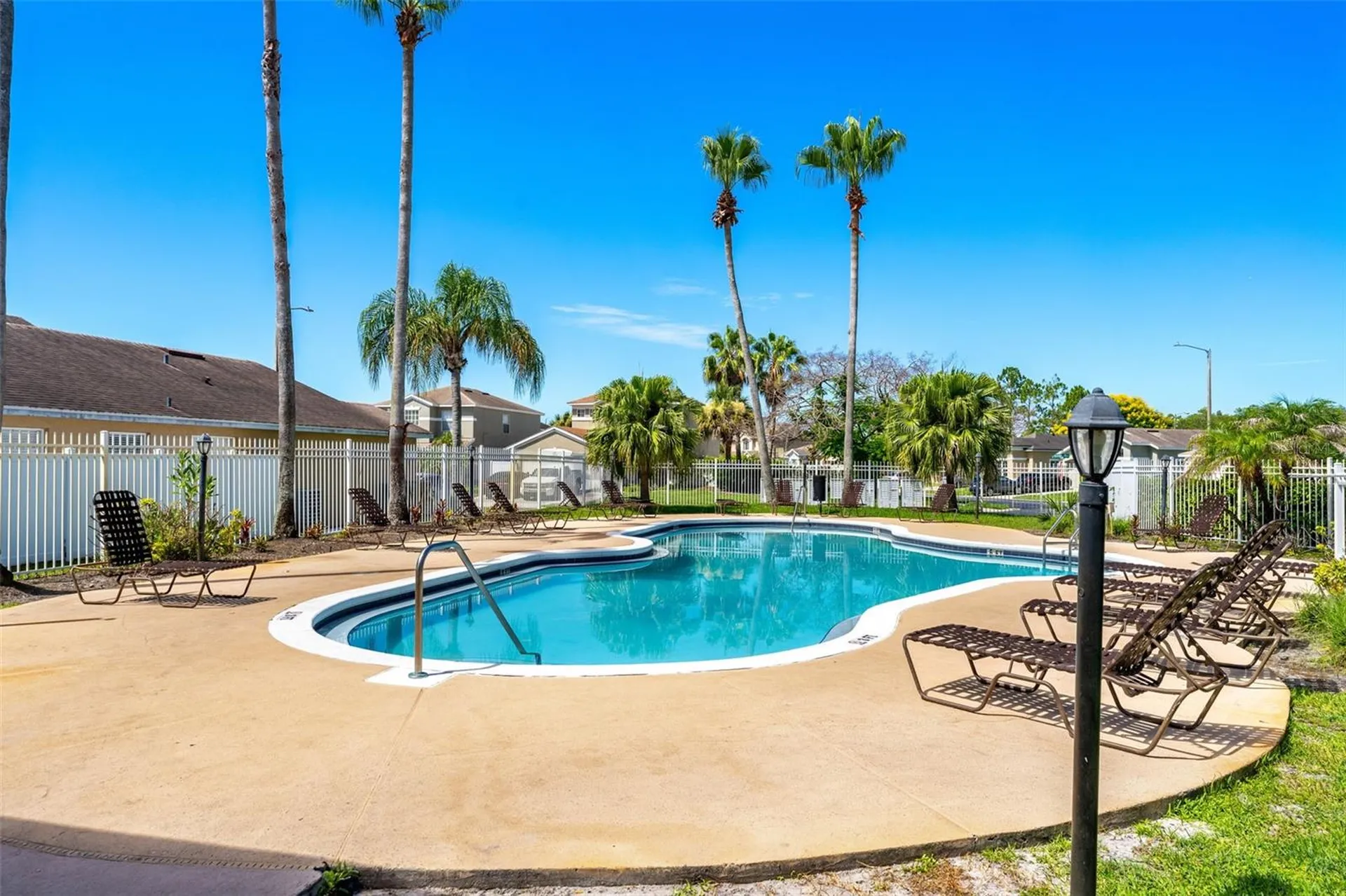 1304 Timberbend Circle Orlando FL 32824