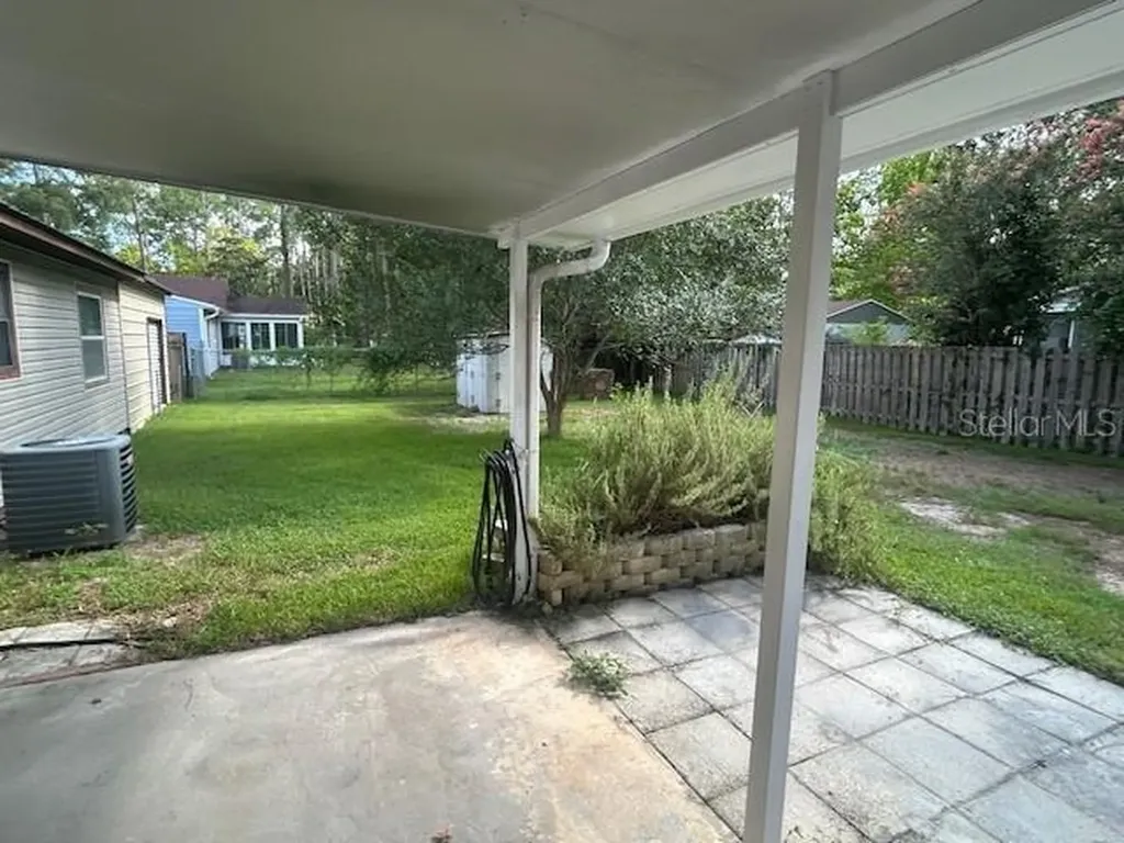 4610 NW 27th Terrace Gainesville FL 32605