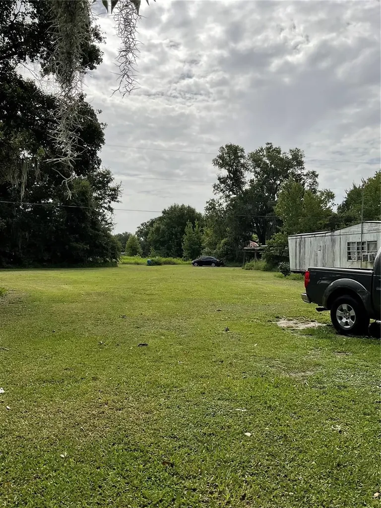 3406 Holloway Road Plant City FL 33567