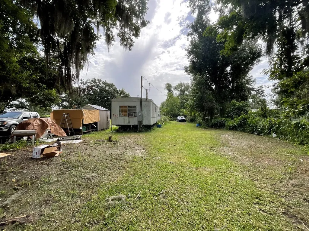 3406 Holloway Road Plant City FL 33567
