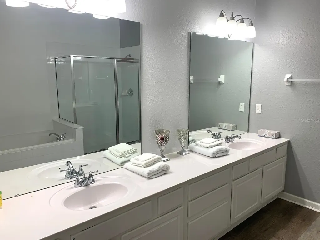 4840 Cayview Avenue Orlando FL 32819
