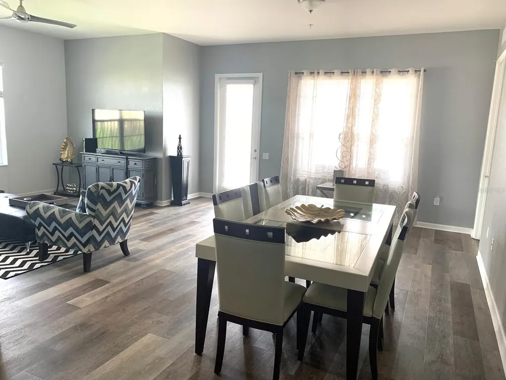 4840 Cayview Avenue Orlando FL 32819