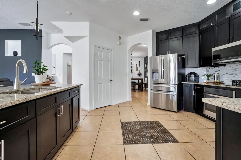 3571 Maple Ridge Loop Kissimmee FL 34741