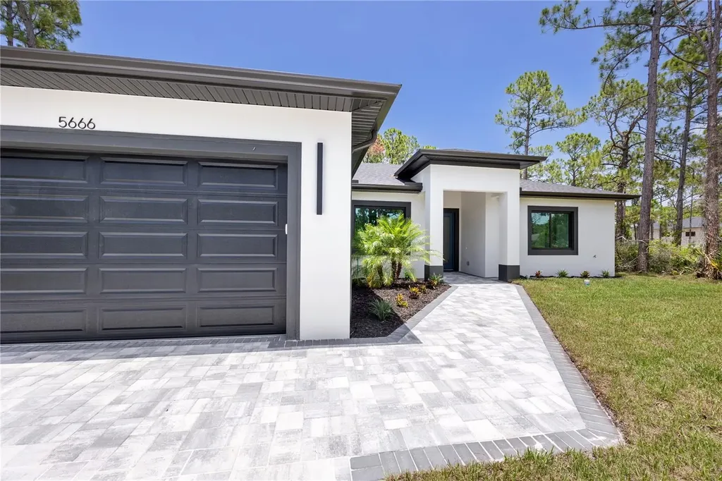 5666 Granito Avenue North Port FL 34291